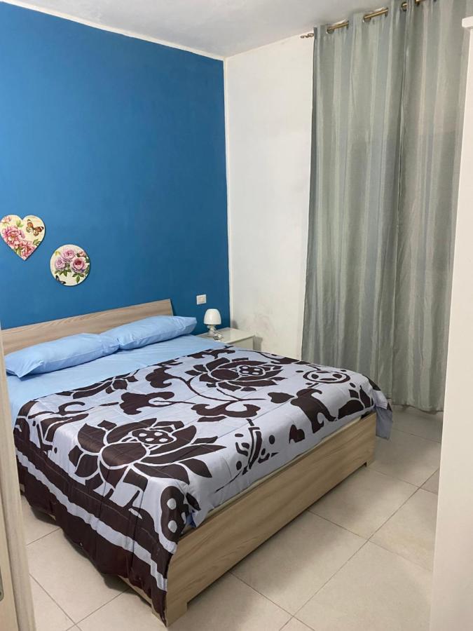 Casa Vacanza Le Tre Palme Daire Floridia Dış mekan fotoğraf