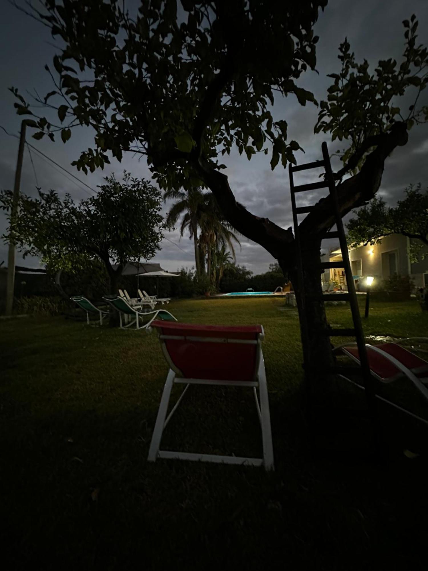 Casa Vacanza Le Tre Palme Daire Floridia Dış mekan fotoğraf